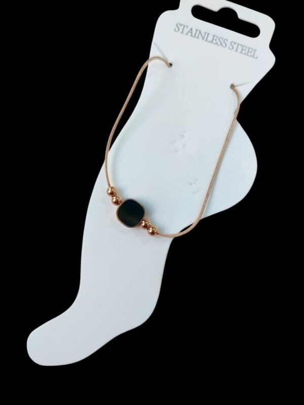 Anklet